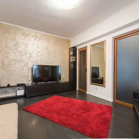 Апартаменты Brezoianu Hause